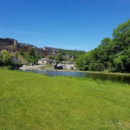 Aux Bains De La Semois * ブイヨン