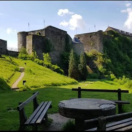 Vakantiehuis Aux Bains De La Semois *